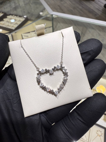 14Kt White Gold Diamond Heart Necklace