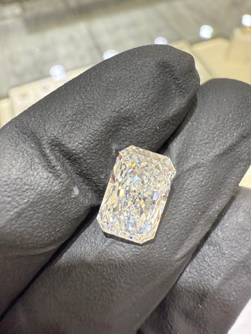 4.03CT D VS1 Radiant Lab Diamond