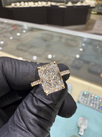 3CTW VS1 Radiant Lab Diamond Engagement Ring