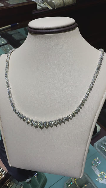 8CTW VS1 Graduated Diamond Tennis Necklace